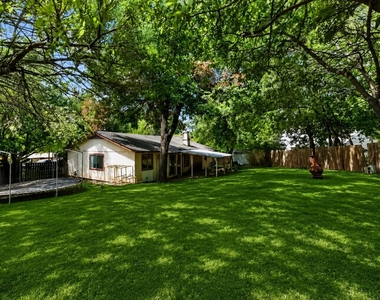 4802 Peach Grove Ct - Photo Thumbnail 11