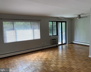 2325 42nd Street Nw - Photo Thumbnail 3