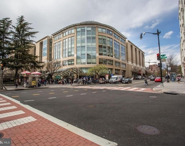 922 24th Street Nw - Photo Thumbnail 36