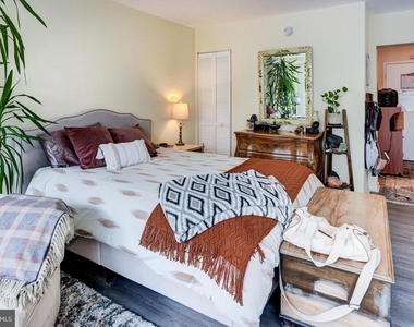 922 24th Street Nw - Photo Thumbnail 19
