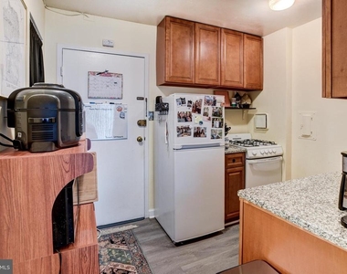 922 24th Street Nw - Photo Thumbnail 8