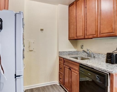 922 24th Street Nw - Photo Thumbnail 7