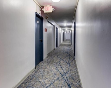 922 24th Street Nw - Photo Thumbnail 6