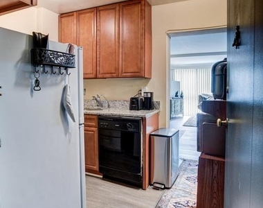 922 24th Street Nw - Photo Thumbnail 24