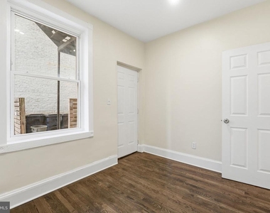 1038 6th Street Ne - Photo Thumbnail 17