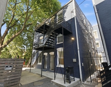 1038 6th Street Ne - Photo Thumbnail 22