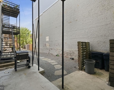 1038 6th Street Ne - Photo Thumbnail 24
