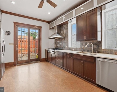 3009 11th Street Nw - Photo Thumbnail 4
