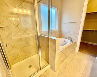 21406 Greylag Dr - Photo Thumbnail 12