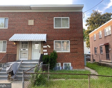 1216 Savannah Place Se - Photo Thumbnail 16
