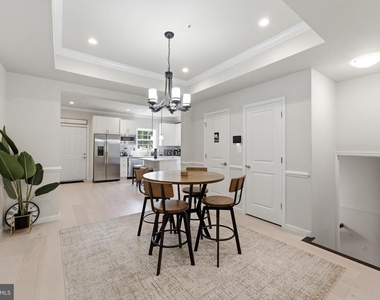 1433 Howard Road Se - Photo Thumbnail 8