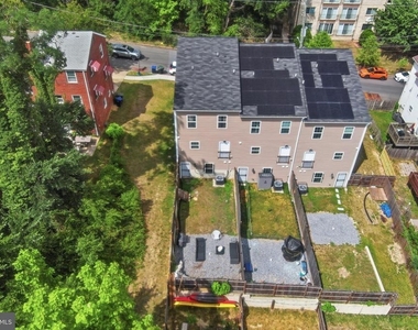 1433 Howard Road Se - Photo Thumbnail 1
