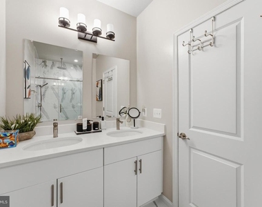 1433 Howard Road Se - Photo Thumbnail 24