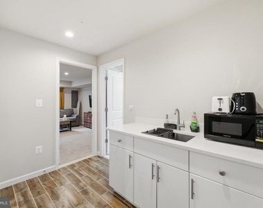 1433 Howard Road Se - Photo Thumbnail 39
