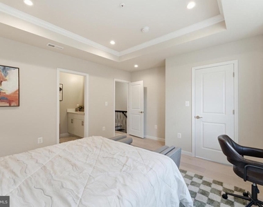 1433 Howard Road Se - Photo Thumbnail 21