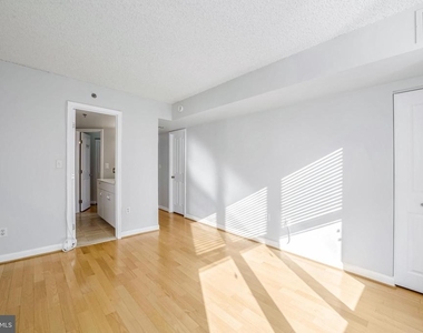 601 Pennsylvania Avenue Nw - Photo Thumbnail 8