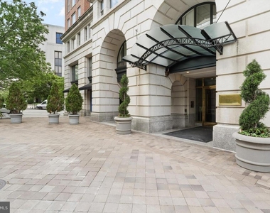 601 Pennsylvania Avenue Nw - Photo Thumbnail 16