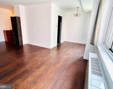 4000 Tunlaw Road Nw - Photo Thumbnail 5