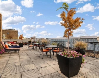 1727 Massachusetts Avenue Nw - Photo Thumbnail 16