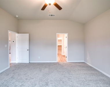 1532 Homestead Farms Dr - Photo Thumbnail 13