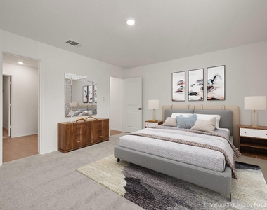 213 Navidad River Dr - Photo Thumbnail 4