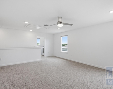 10925 Tildon Ave - Photo Thumbnail 14