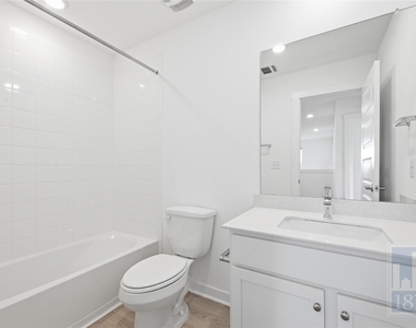 10925 Tildon Ave - Photo Thumbnail 21