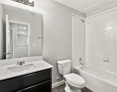 14015 Macquarie Dr - Photo Thumbnail 19
