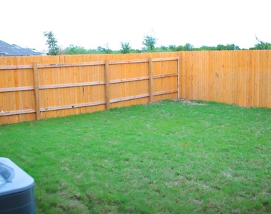 14015 Macquarie Dr - Photo Thumbnail 29