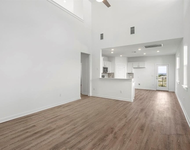 7911 Linda Michelle Ln - Photo Thumbnail 9
