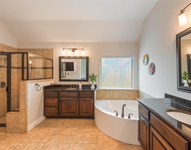 12305 Lostwood Cir - Photo Thumbnail 14
