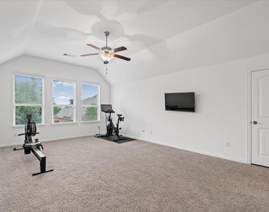 4128 Geary St - Photo Thumbnail 21