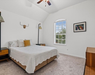 4128 Geary St - Photo Thumbnail 27