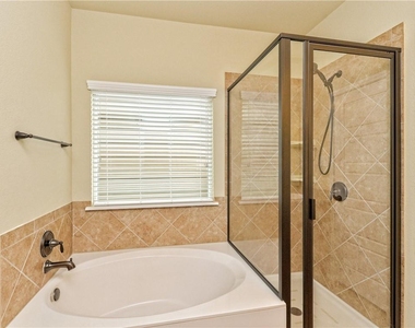 9205 Sweetgum Dr - Photo Thumbnail 18