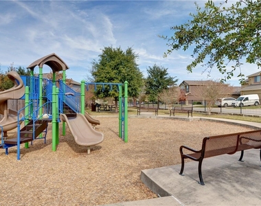 9205 Sweetgum Dr - Photo Thumbnail 28