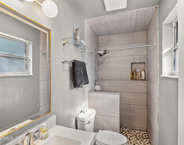 641 Sw Orange Avenue - Photo Thumbnail 11