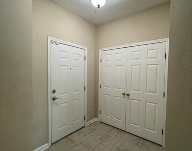 7801 Point Meadows Drive - Photo Thumbnail 4