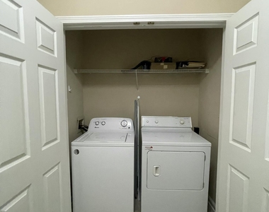 7801 Point Meadows Drive - Photo Thumbnail 18
