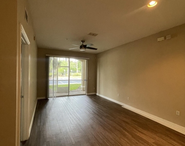 7801 Point Meadows Drive - Photo Thumbnail 3