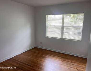 6560 Barmer Drive S - Photo Thumbnail 7