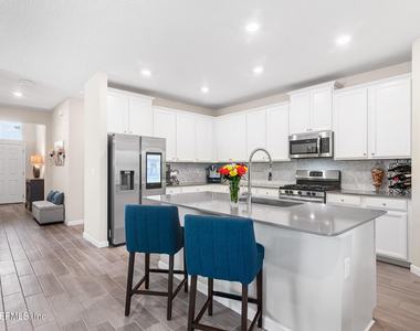 89 Ash Breeze Cove - Photo Thumbnail 12