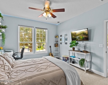 429 Buckhead Court - Photo Thumbnail 13