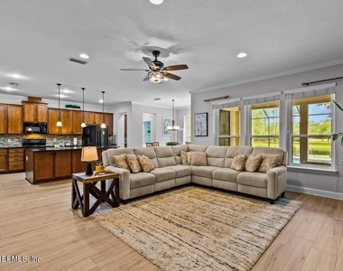 429 Buckhead Court - Photo Thumbnail 33