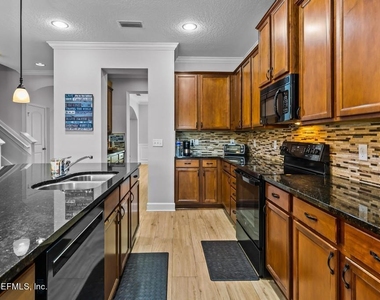 429 Buckhead Court - Photo Thumbnail 31