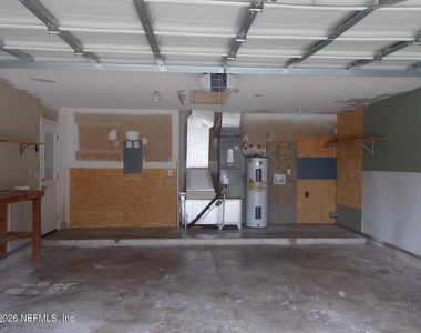7529 Falcon Trace Drive W - Photo Thumbnail 20