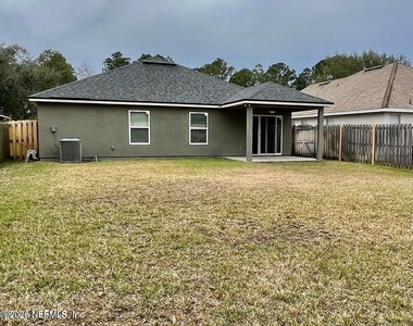 4198 Victoria Lakes Drive W - Photo Thumbnail 22