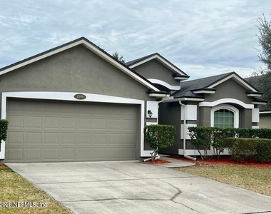 4198 Victoria Lakes Drive W - Photo Thumbnail 1