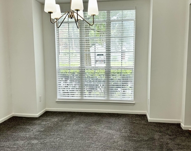 2298 Huckins Court - Photo Thumbnail 3