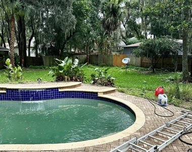 2298 Huckins Court - Photo Thumbnail 23
