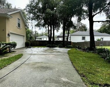 2298 Huckins Court - Photo Thumbnail 1